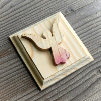 Drevený anjelik k Svätému prijímaniu