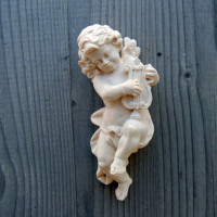 Cherub with Harp