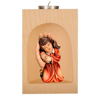 Svietnik Dievča v Božej ruke