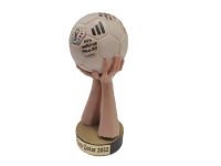 Drevená futbalová trofej