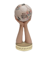 Drevená futbalová trofej