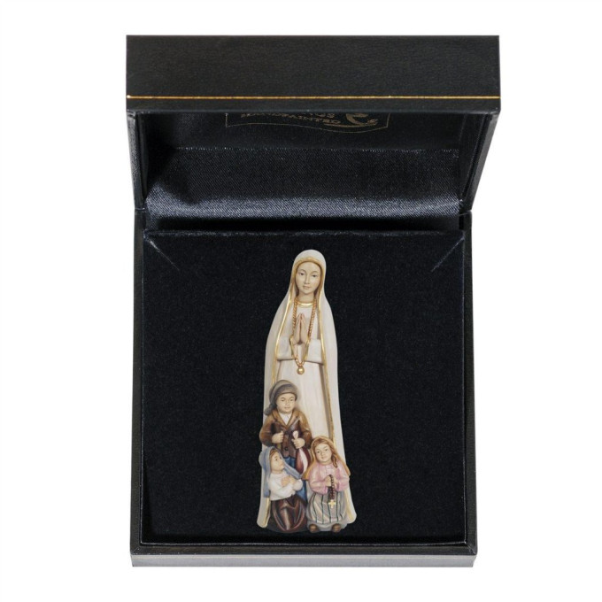 Panna Mária s malými pastiermi v darčekovom balení