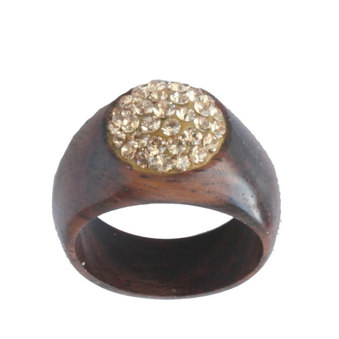 Drevený prsteň so zlatým krištáľom