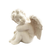 Anjel sediaci vľavo