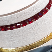 Drevená misa s ružami a krištáľom Grenade