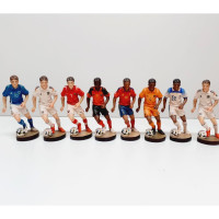 Futbalista drevená socha