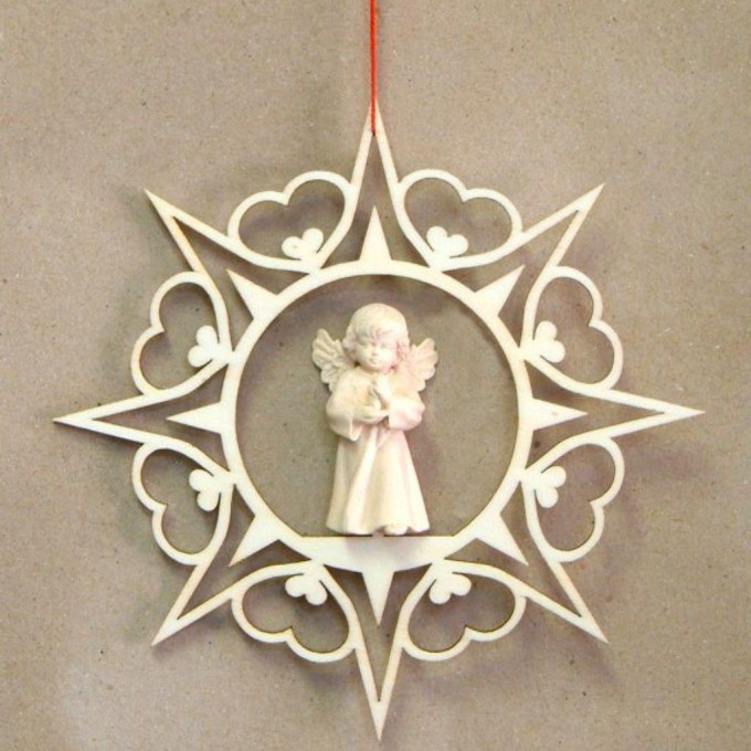 Krištáľová hviezda s anjelom a sviečkou